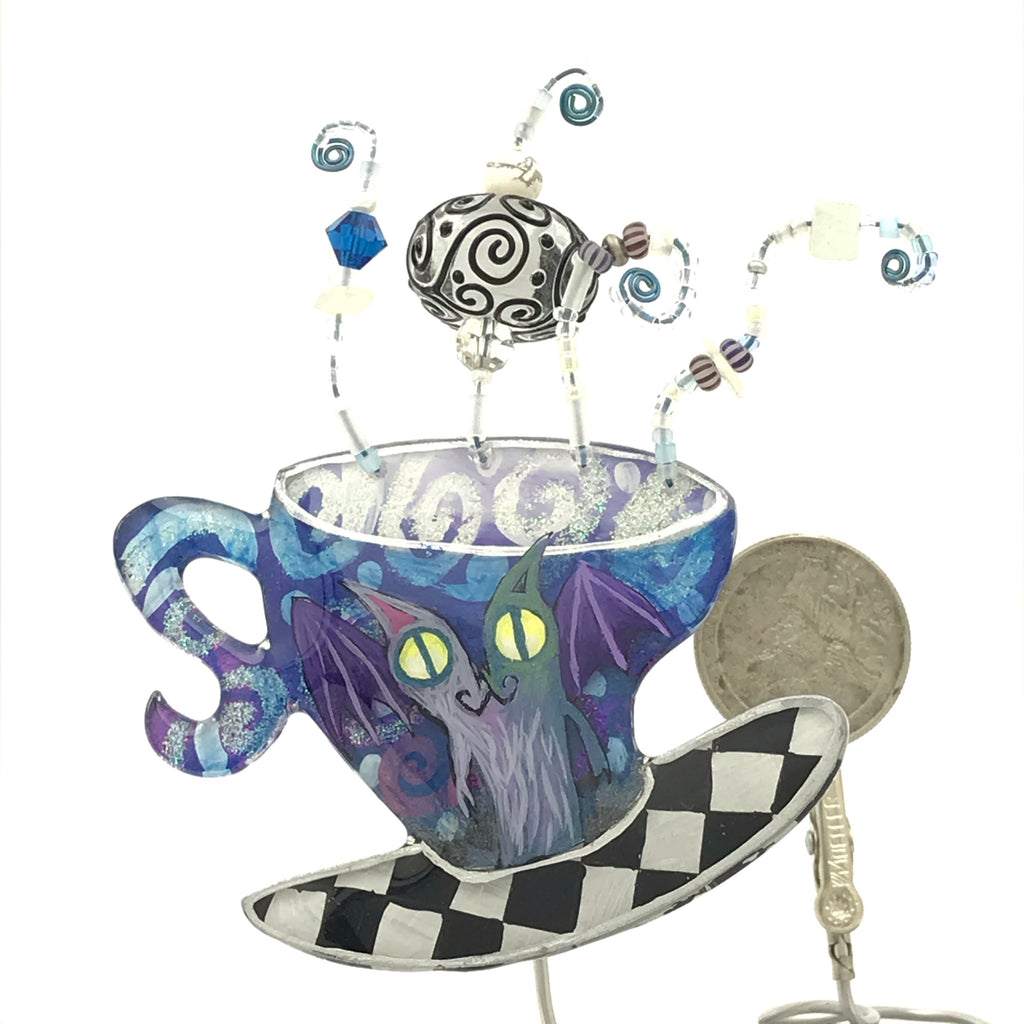 Alice in Wonderland: Mad Tea Party