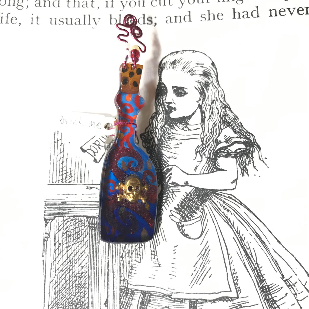 Alice in Wonderland: Drink Me Bottle